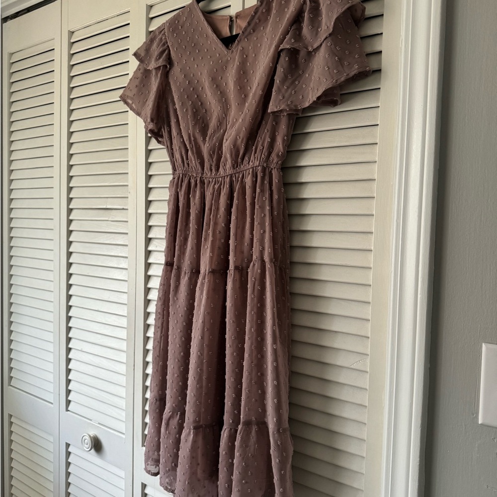 Dress - Picture 9 of 9